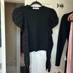 Slim Fit Long-Sleeved with Puffy Sleeves